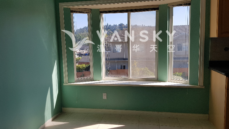 250417154910_c. Living 1a.jpg